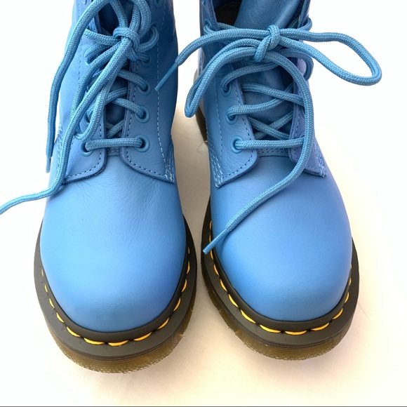🎉HP🎉NWOT Authentic Dr. Martens Blue Leather Boots - Picture 5 of 10